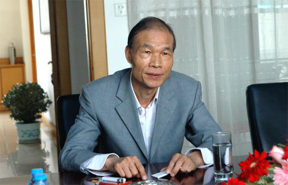江苏省电力公司副总经理孟庆强一行来pg电子集团视察
