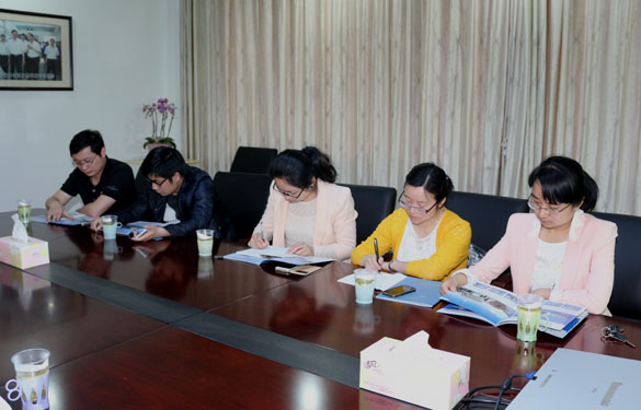 2015年5月5日，溧阳市教育局地舆教研室老师来pg电子电缆调研