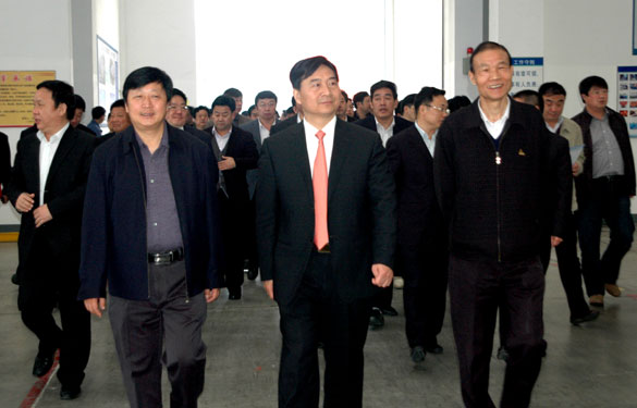 邓州市党政代表团来pg电子集团旅行考察